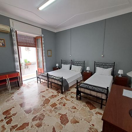 B&B Domus Pina CTA Exterior foto